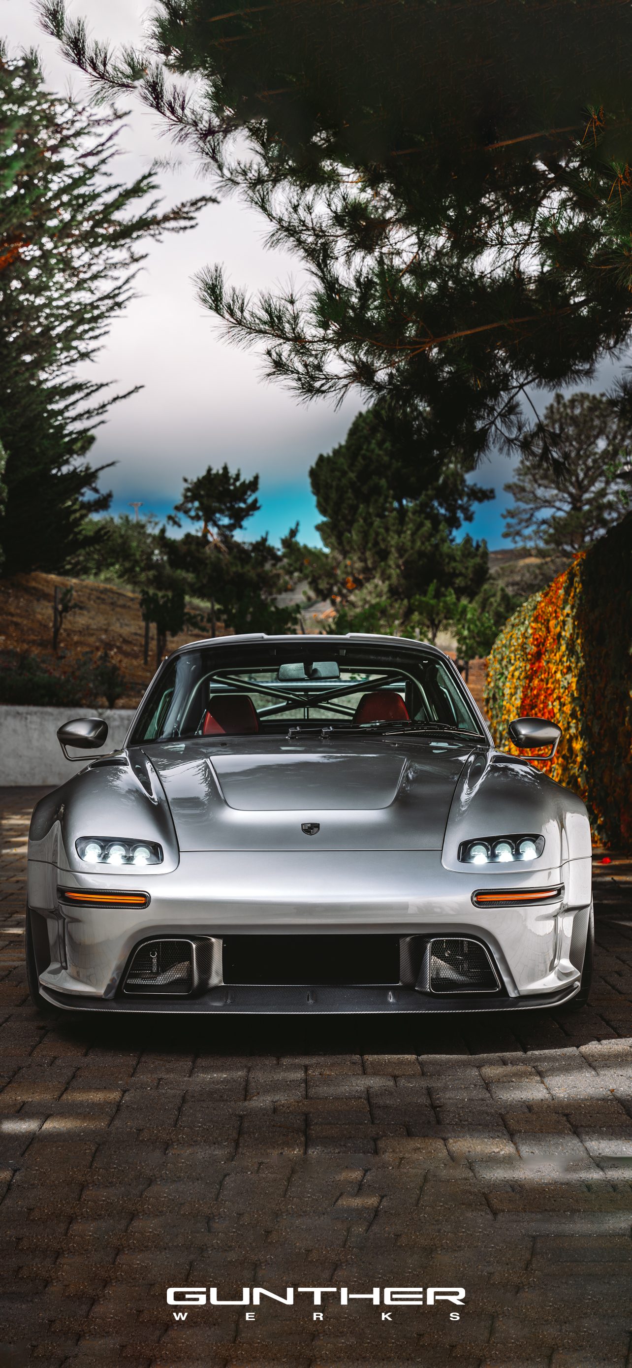 Gunther Werks Mobile Wallpaper 4